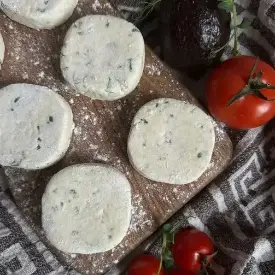 Сырники с моцареллой и шпинатом