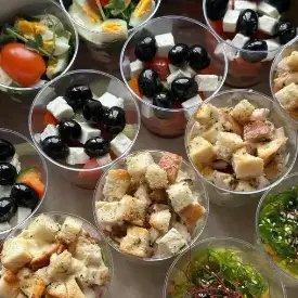 Бокс салатов в стаканчиках