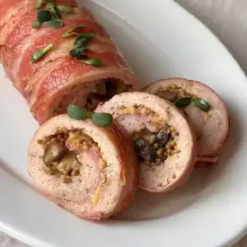 Рулет в беконе