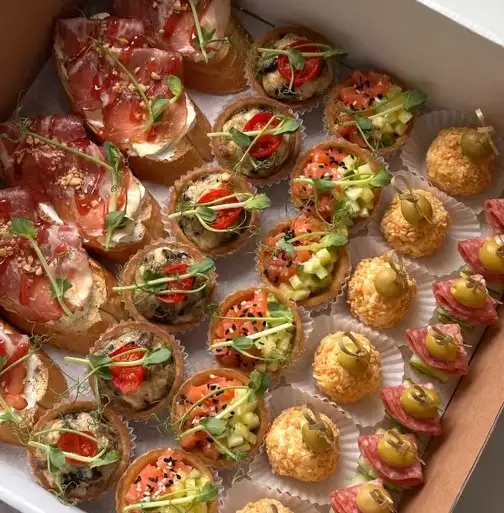 Бокс «Под игристое»