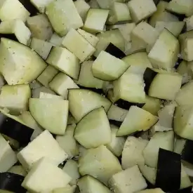 Баклажан (кубиками)