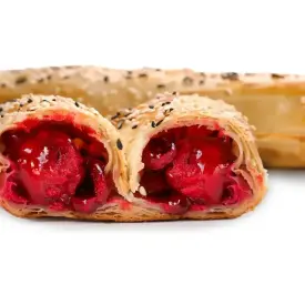Роллини с вишней