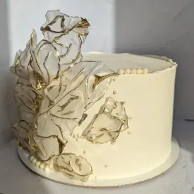 Торт «Молочная девочка»