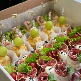 Бокс «Яркий»