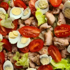 Салаты в ассортименте