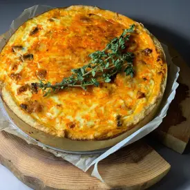 Киш с курицей и грибами