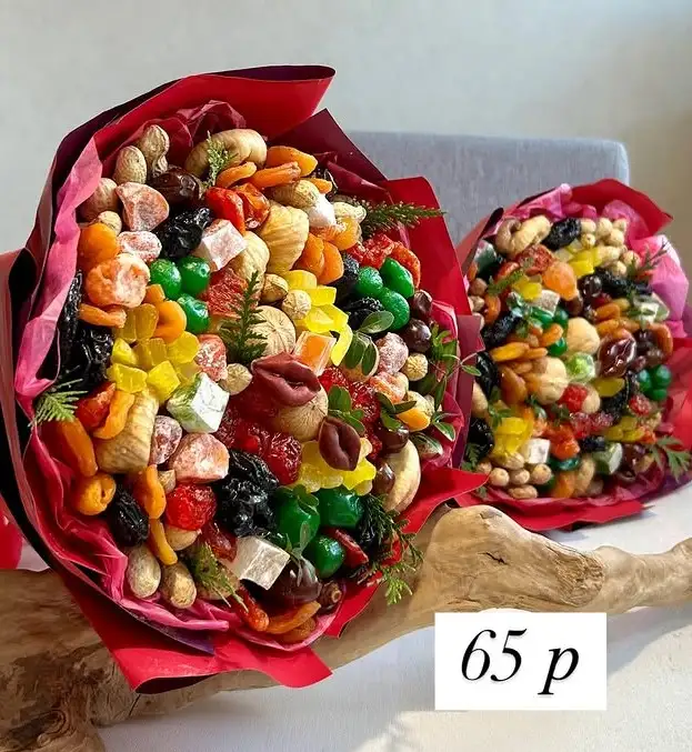 Букет их орехов и сухофруктов фото 2