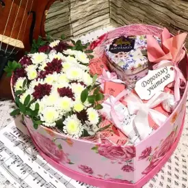 Подарочная коробка «Учителю музыки»