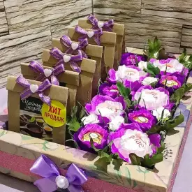 Композиция из конфет и развесного чая «Чайный сад»