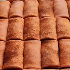 Блинчики томатные со свининой и овощами