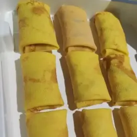 Блинчики с творогом и изюмом