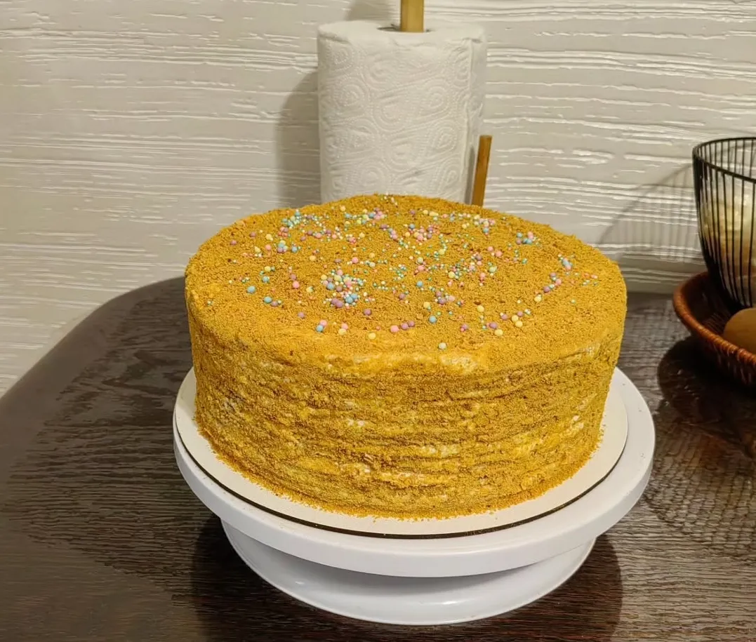 Медовик заварной классический