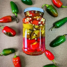 Халапеньо в медовом маринаде