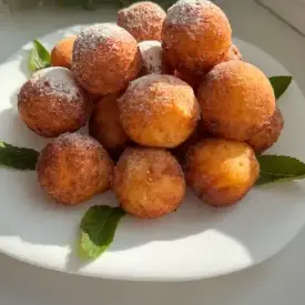 Творожные пончики