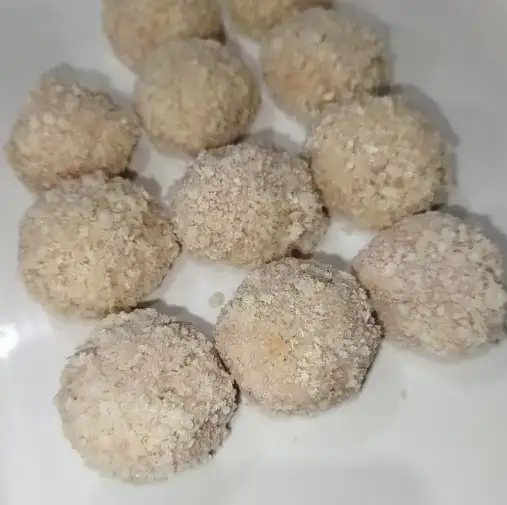 Мини-митболы куриные с творожным сыром