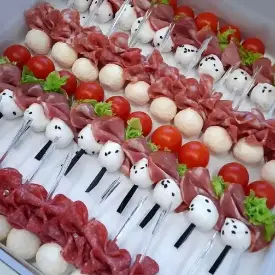 Бокс из канапе «20*2»