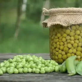 Горошек консервированный
