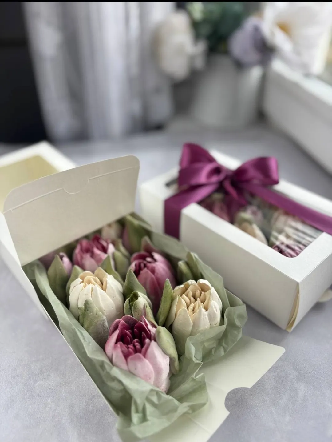 Зефирные тюльпаны в коробке фото 2