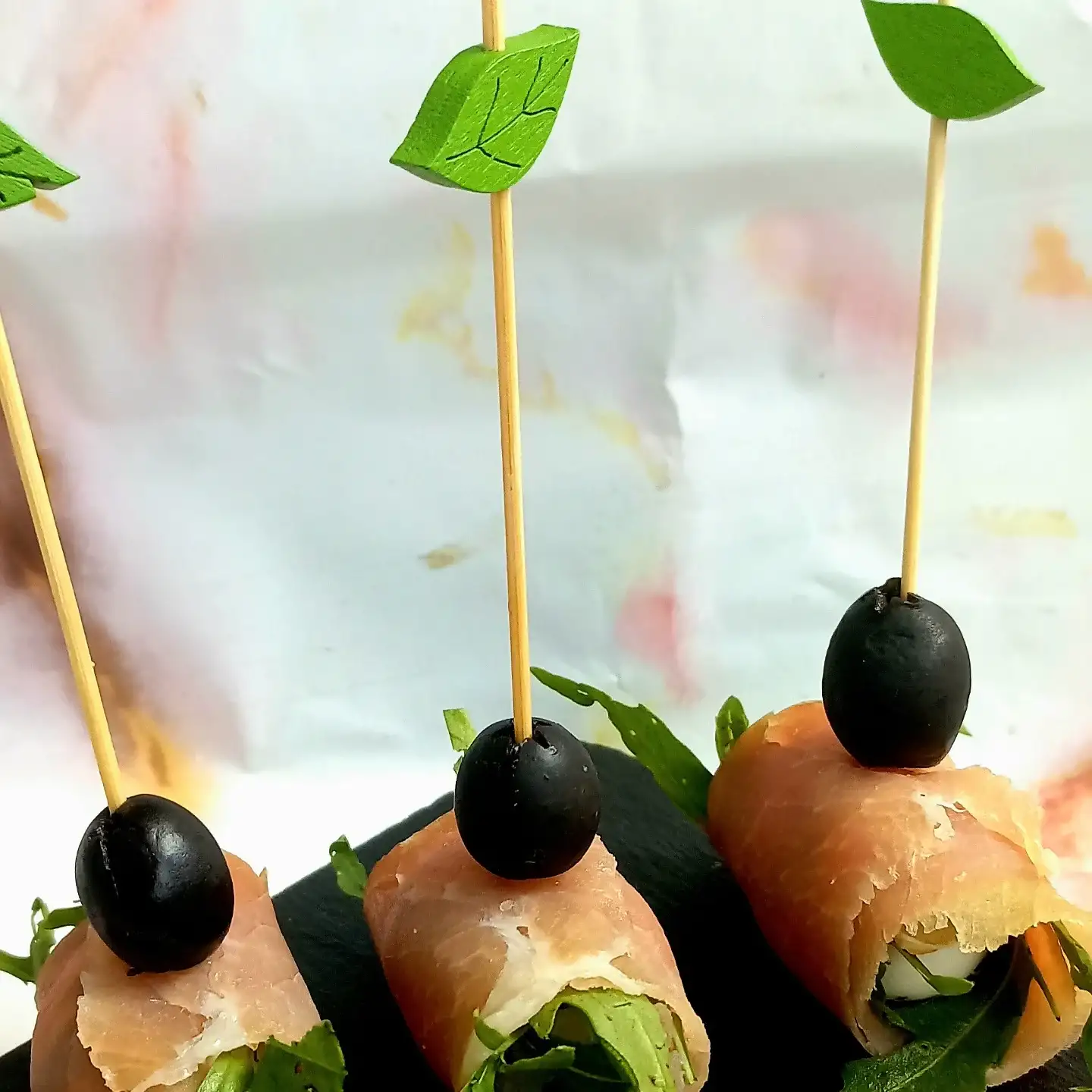 Канапе фото 2