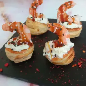 Валован с лососем или креветкой