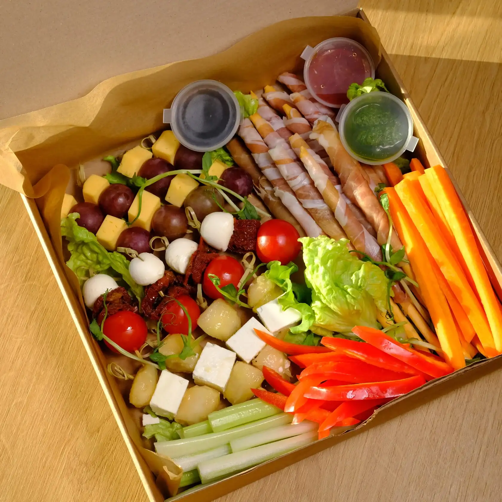 Бокс «Канапе Party»