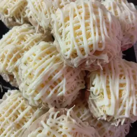 Мясные стожки с ананасом под сыром