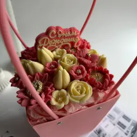 Сумочки с шоколадными цветами