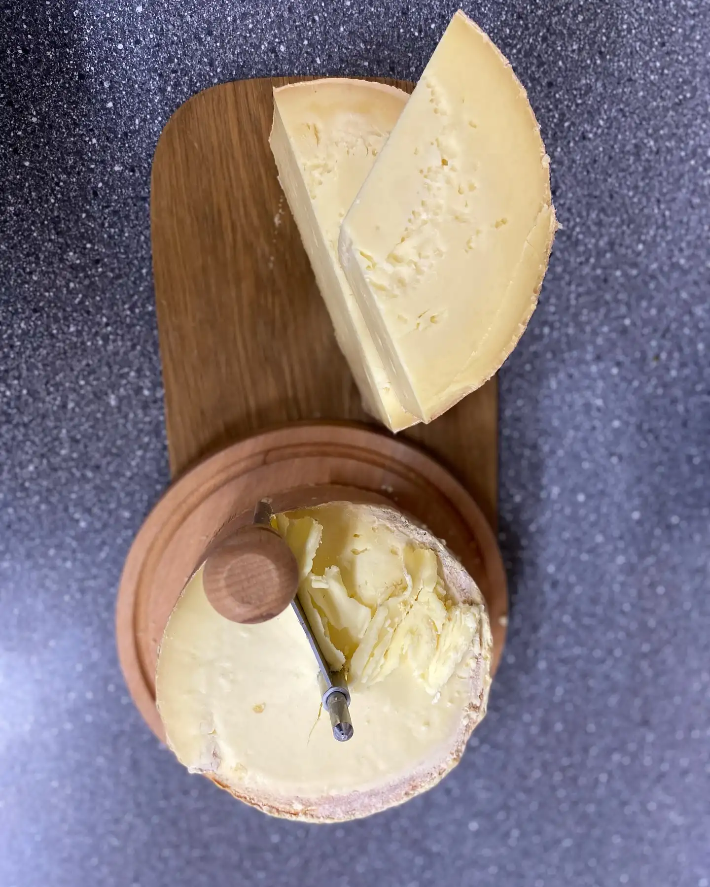 Сыр «Тед де Муан» фото 2