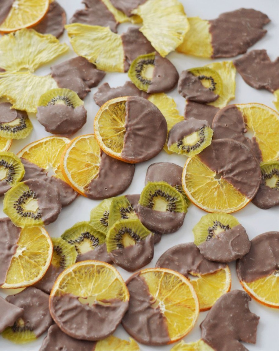 Фруктовые чипсы в мол. шоколаде яблоко, 50 гр.