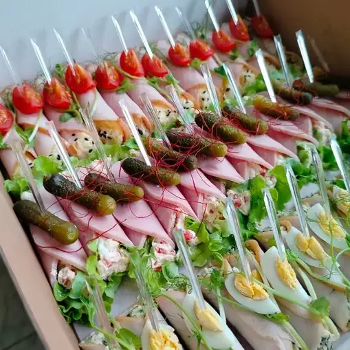 Рулетики из ветчины