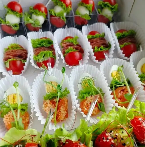 Бокс канапе «Вкусный микс»