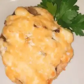 Куриное филе с грибами