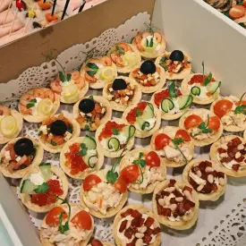 Бокс «Девчата»