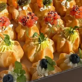 Бокс профитролей «Французский поцелуй»