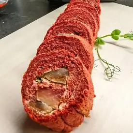 Рулет из свёклы с сельдью