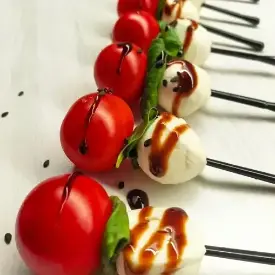 Канапе капризе