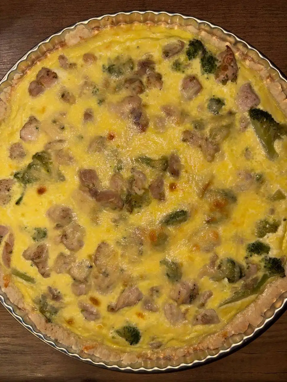 Киш с курицей и брокколи