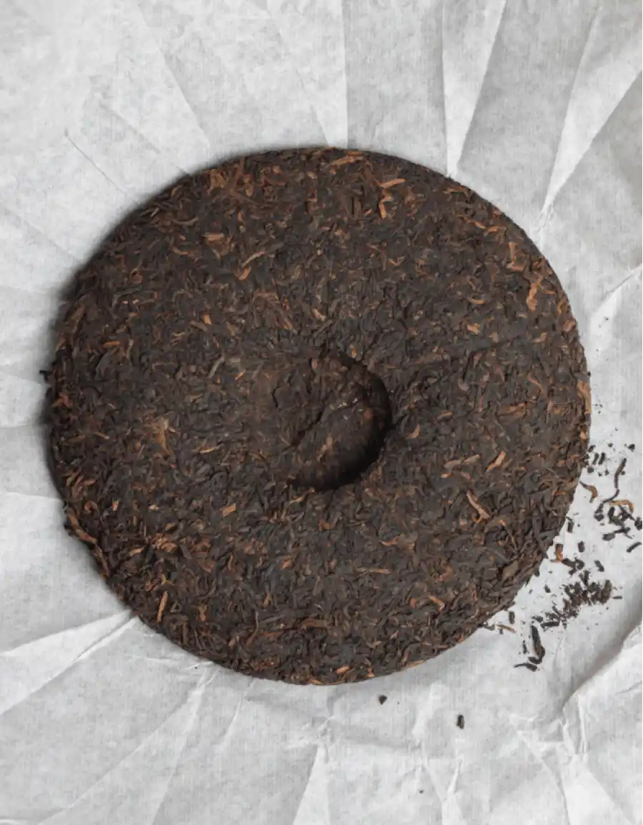 Шу Пуэр Цзинь Чжень Бай Лянь «Золотая Игла Белого Лотоса» фото 3