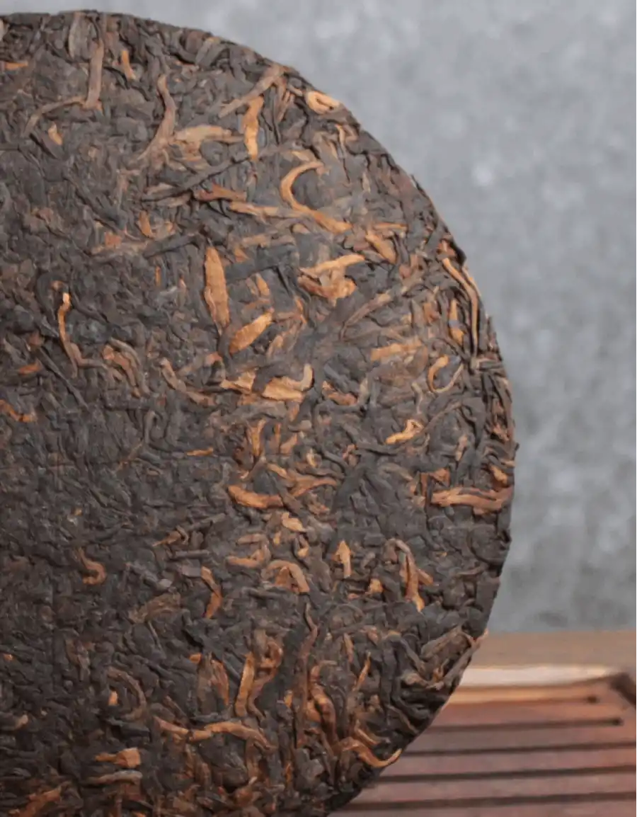 Шу Пуэр Цзиньдан Байнянь Хуэйгань «Послевкусие Вечности» фото 4