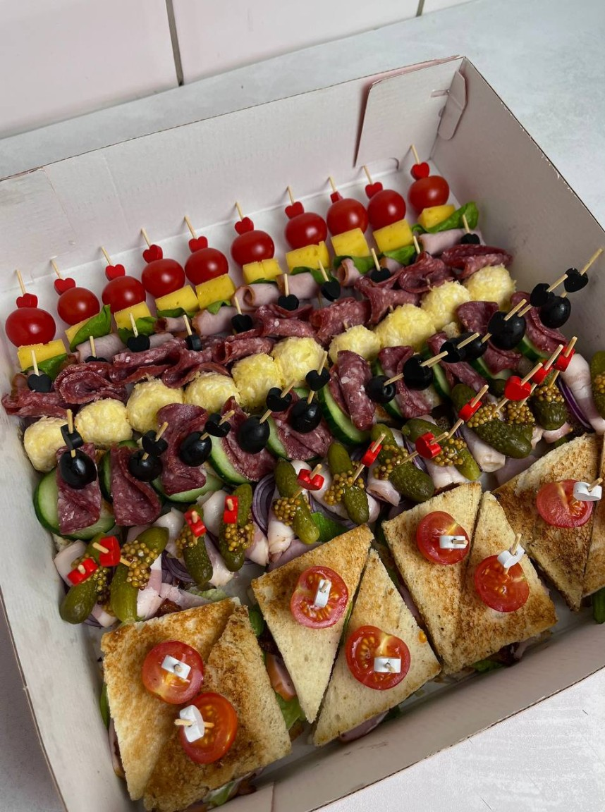 Канапе «под крепкое», 54 шт