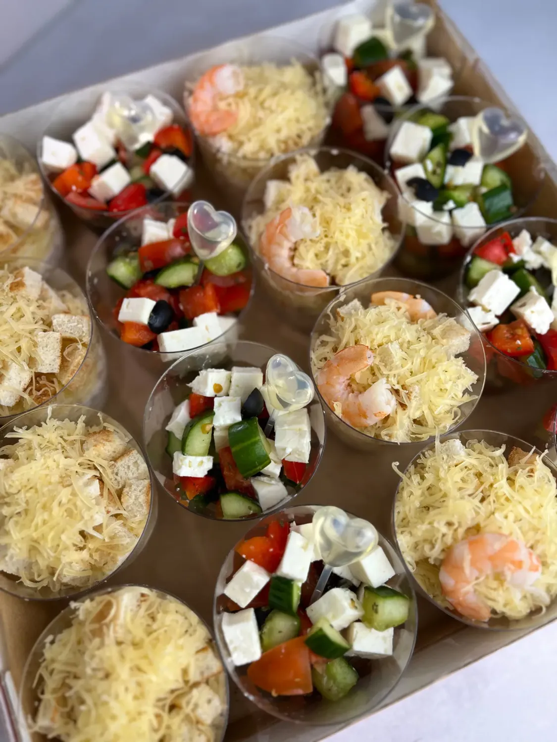 Бокс «Легкие салаты», 16 шт.