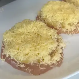 Куриное филе с ананасом