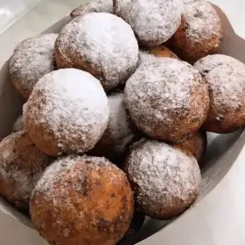 Пончики творожные