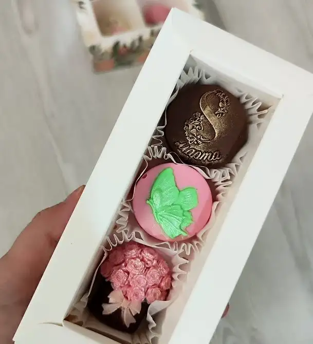 Шоколадный подарок к 8 марта