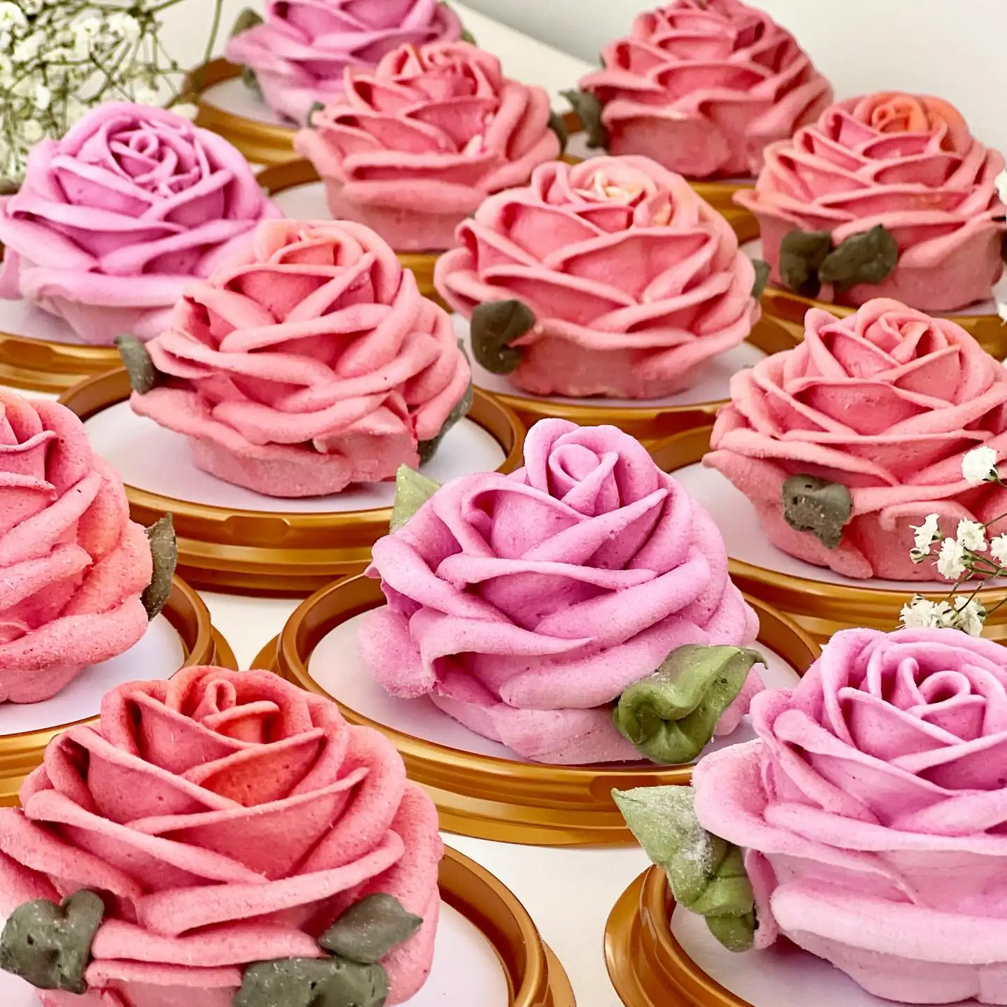 Зефирная роза в колбе фото 2