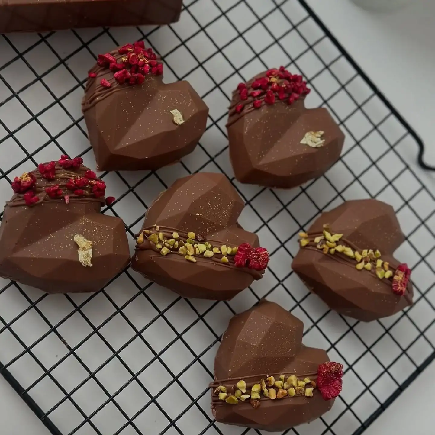 Дубайский шоколад в виде сердца фото 2