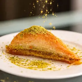 Пахлава фисташковая треугольная