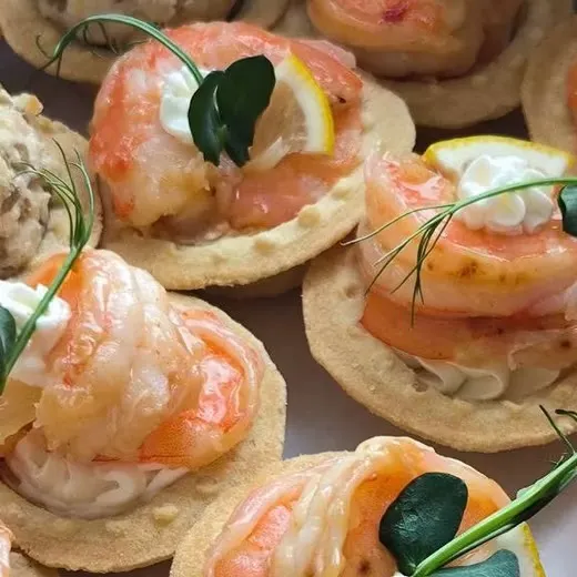 Тарталетки с креветками