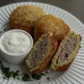 Картофельные оладьи с мясом