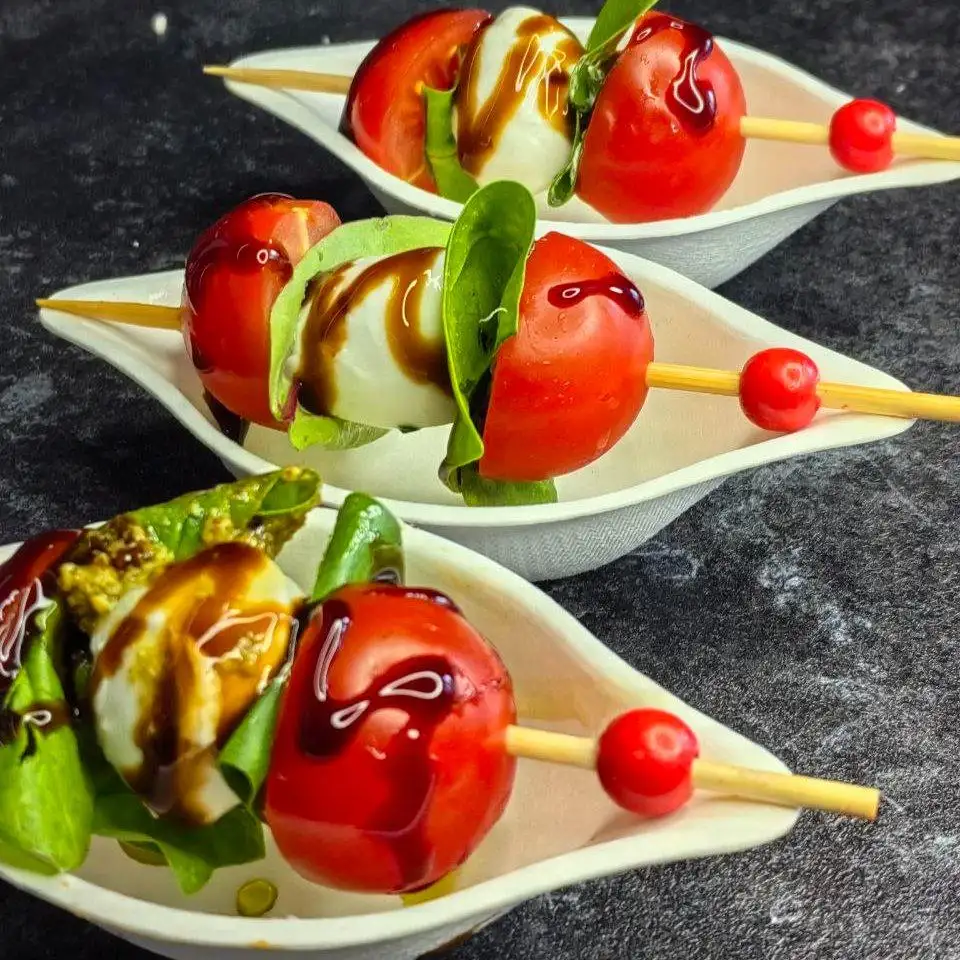 Канапе фото 2